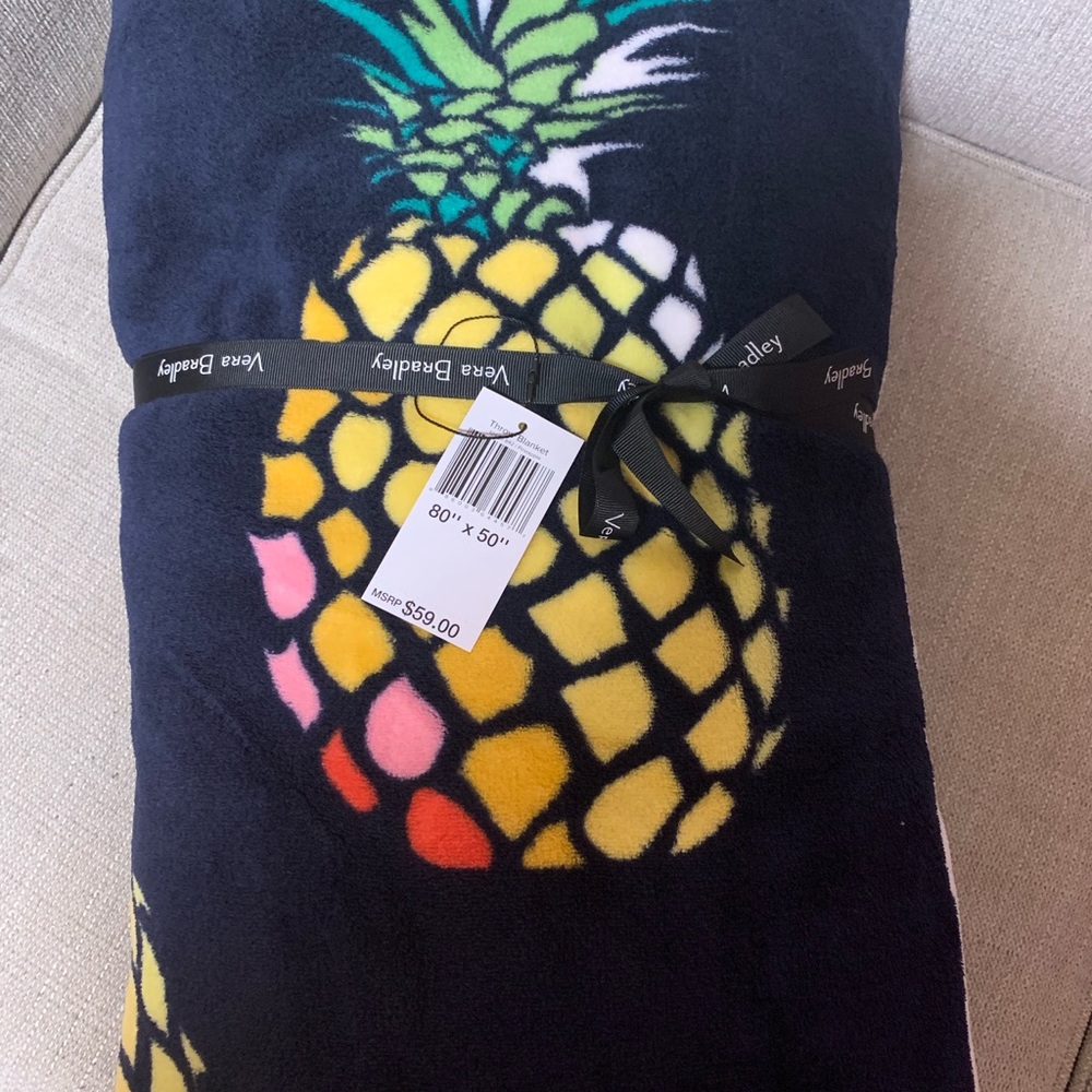 Vera Bradley throw